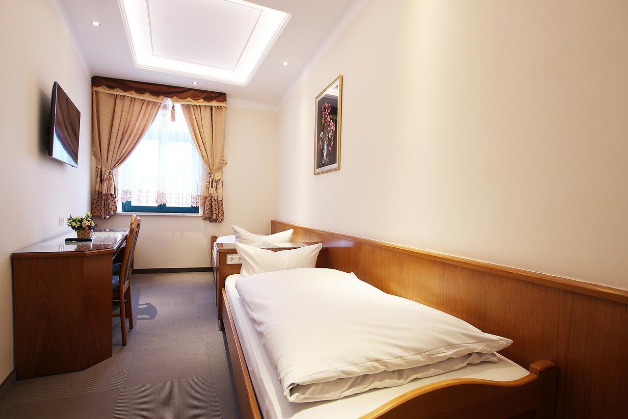 Hotel Europaeischer Hof Elsterwerda Eksteriør billede